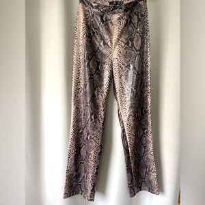 MissGuided size 4 snake print pants  🐍